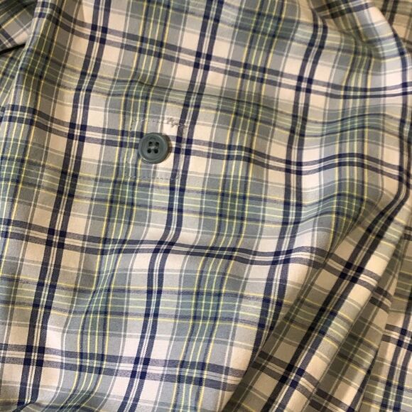 COLUMBIA, insect blocker, long sleeve, button down, mesh vent back - Picture 5 of 12